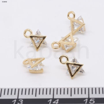 תמונה של תליון מגן דוד זרקון משולש 5X5 מ"מ (יח')