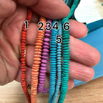 תמונה של היוליט צבעים שונים כפתור 3-5 מ"מ